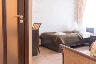 Гостиница Людиново Людиново Улучшенный одноместный номер-3